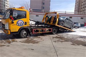 东川区救援拖车费用怎么算